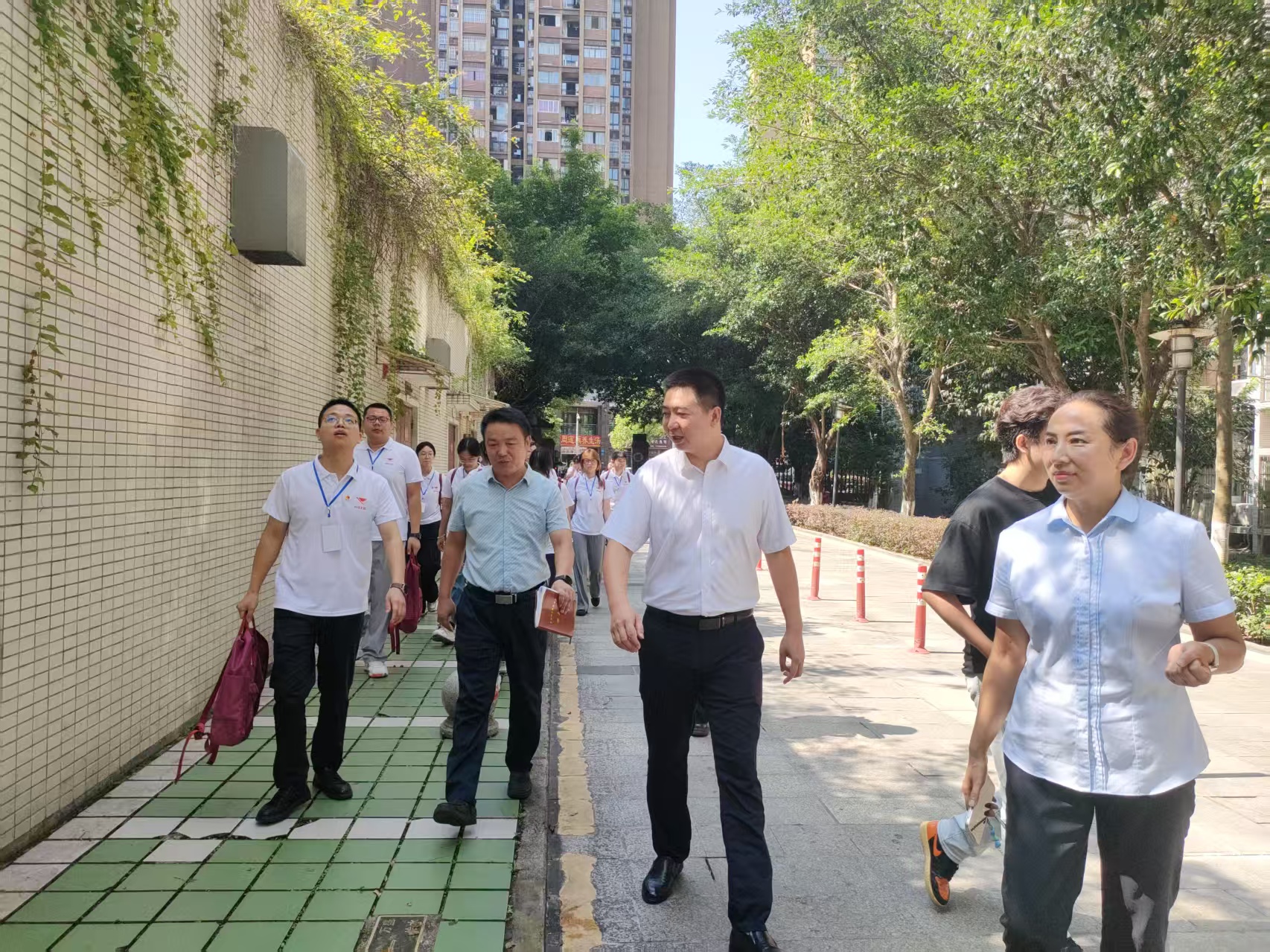 国贸重庆公司：搭建实践平台 助力“青马工程”锻造基层治理新生代